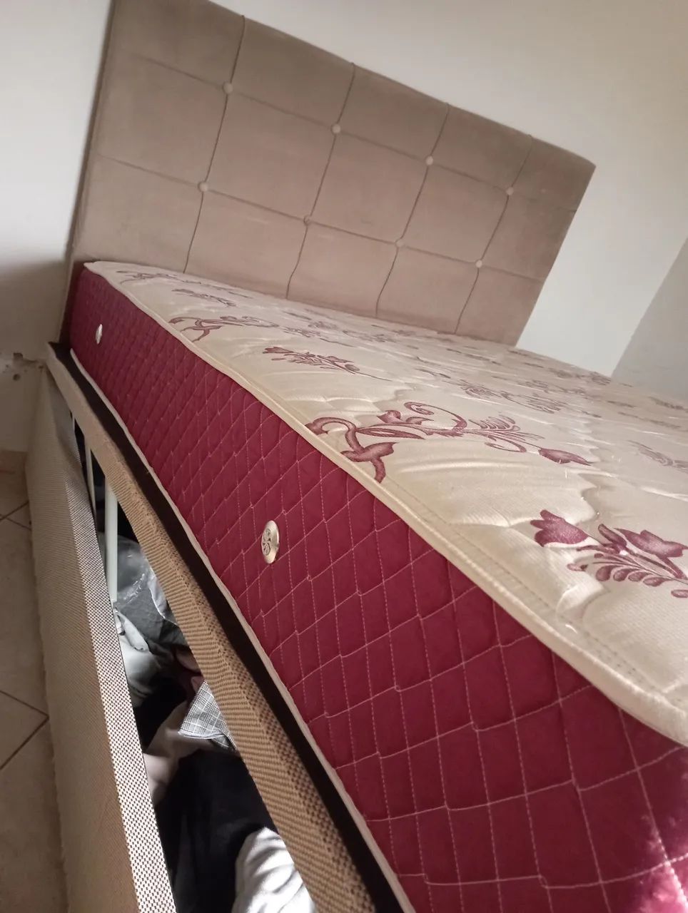 Vendo cama box casal (com baú) 800reais  - Foto 3