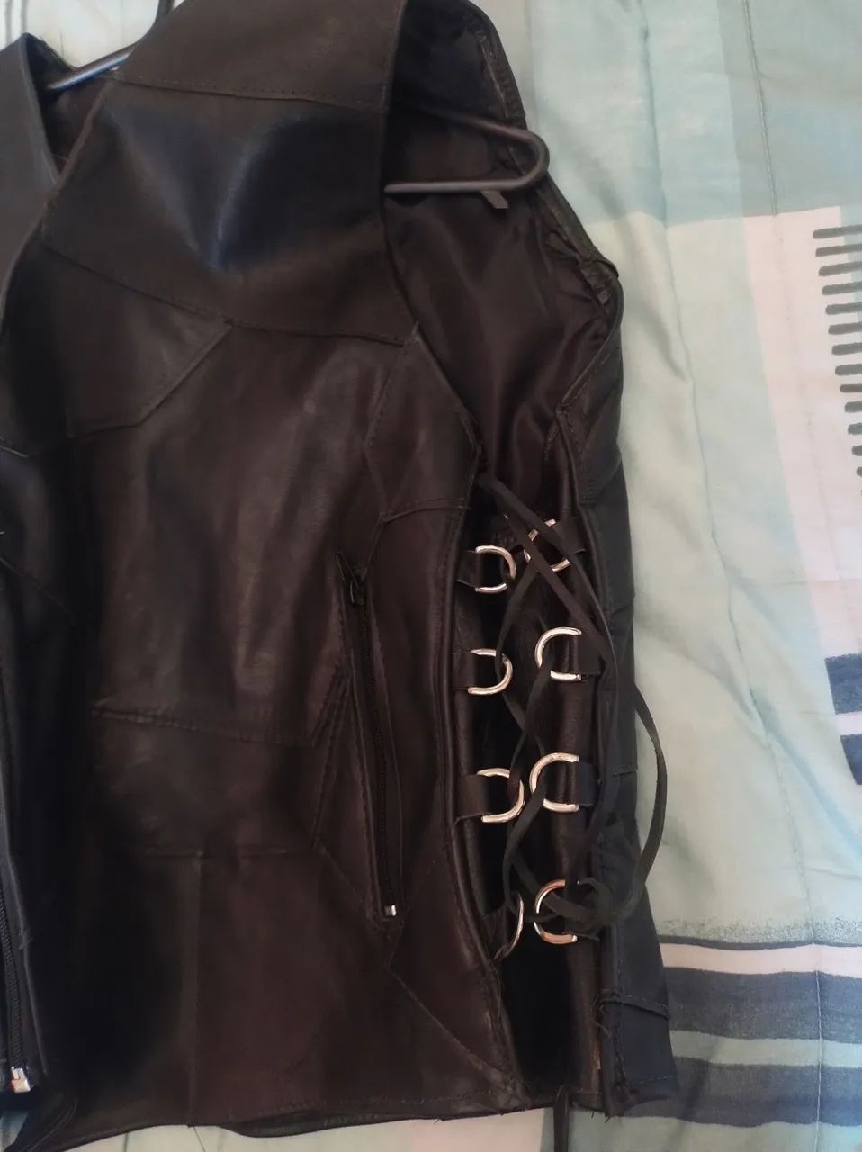 Colete de couro preto  - Foto 2