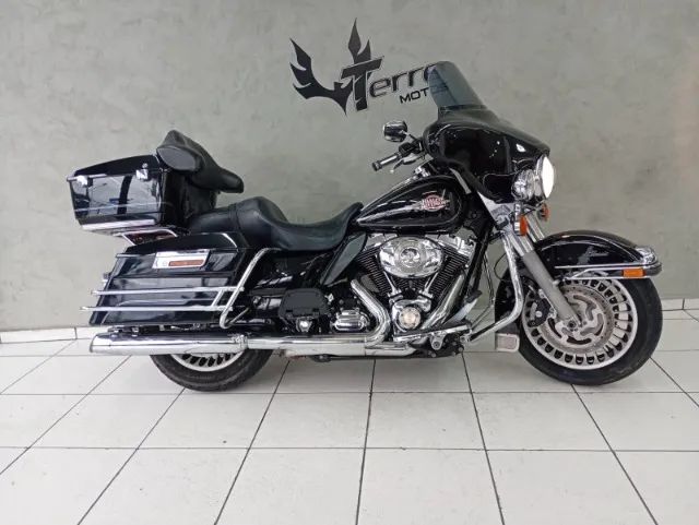 Harley-Davidson Electra Glide Classic  - Foto 3