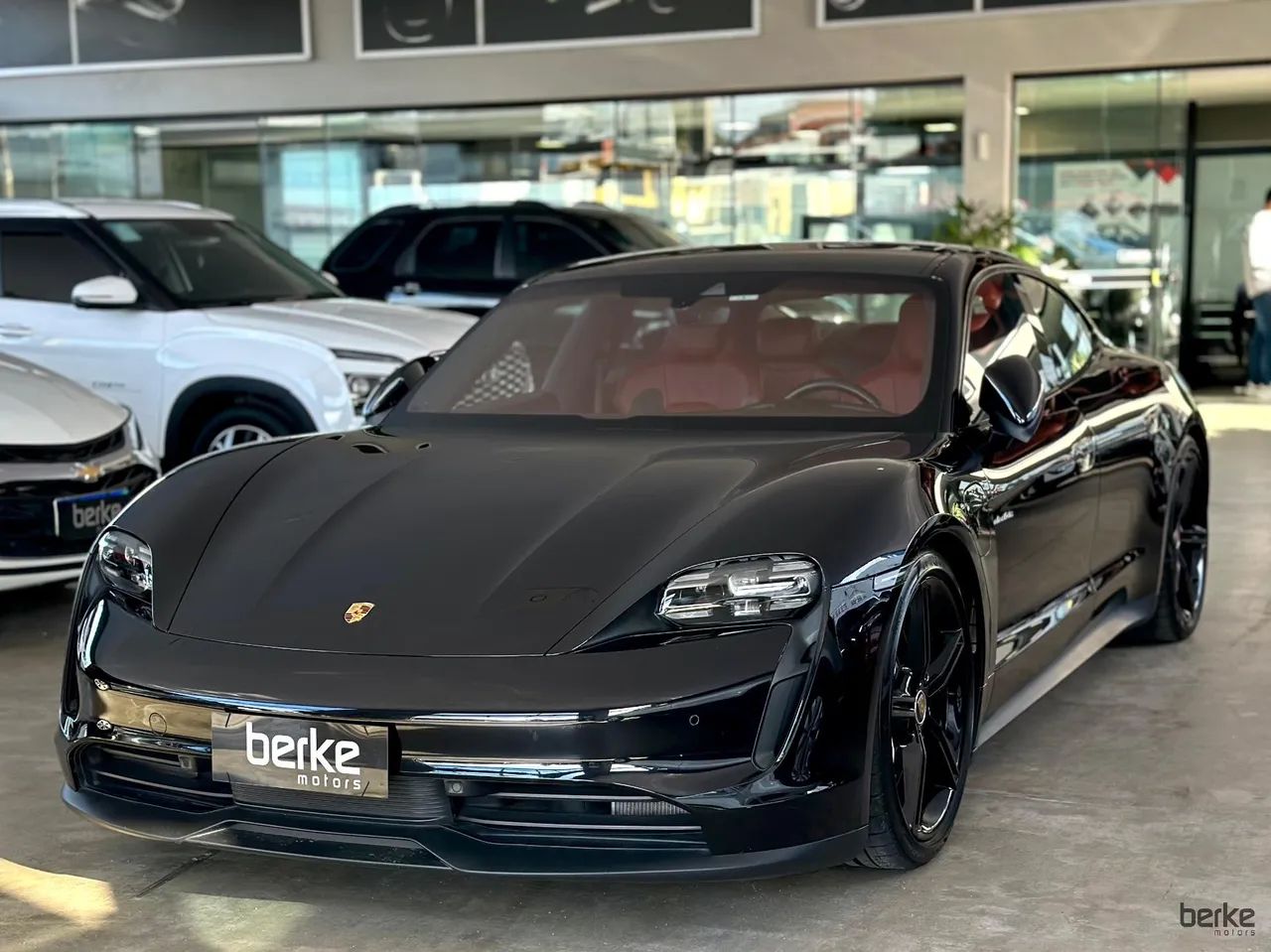 Porsche Taycan 4S (elétrico) 2021