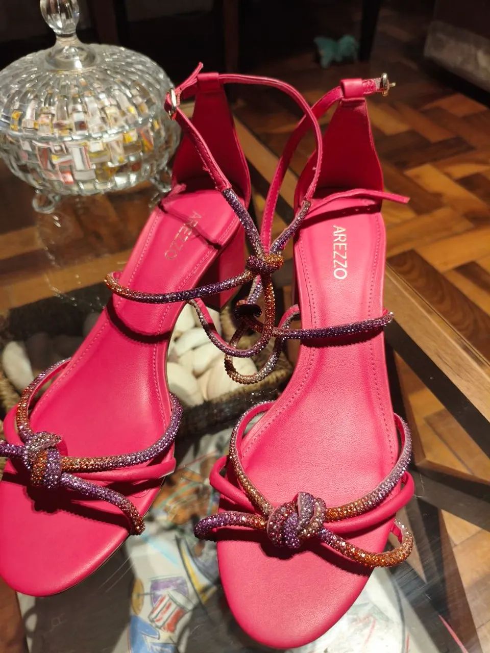 Sapatos de marca número 39 - Foto 2