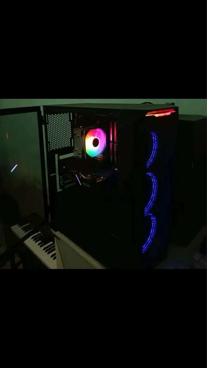 COMPUTADOR À VENDA