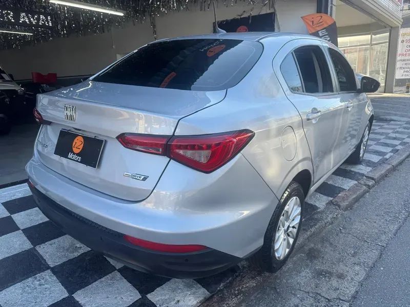 Fiat Cronos Drive 1.3 8V Flex 2022 - Foto 5