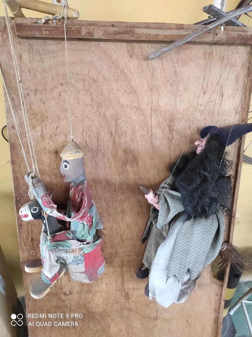 Marionetes , leia: - Foto 4