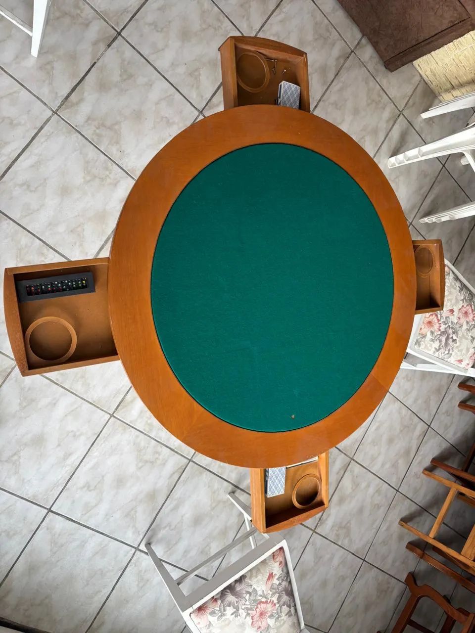 Mesa de jantar e jogos SEM as cadeiras - Foto 3