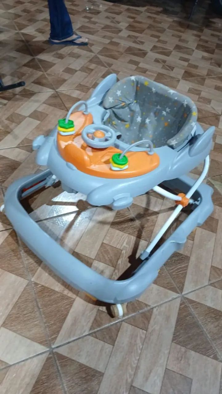 Andador de bebê 
