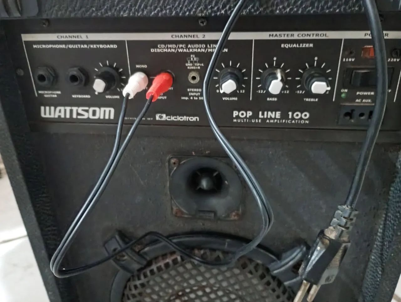 Vendo caixa amplificada , toda funcionando  - Foto 2