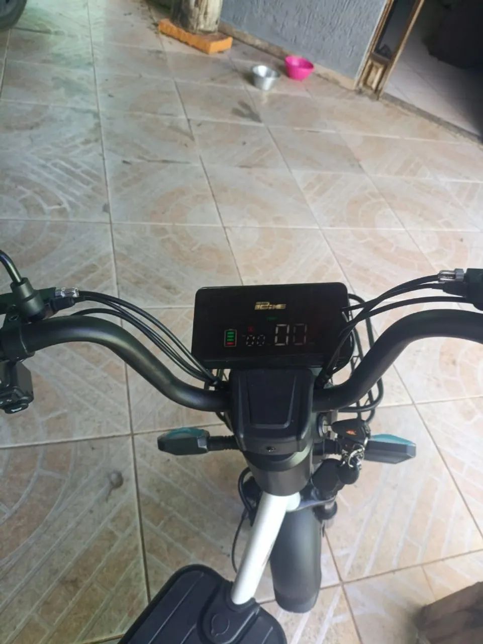 Bicicleta Elétrica /Capacete de brinde - Foto 5