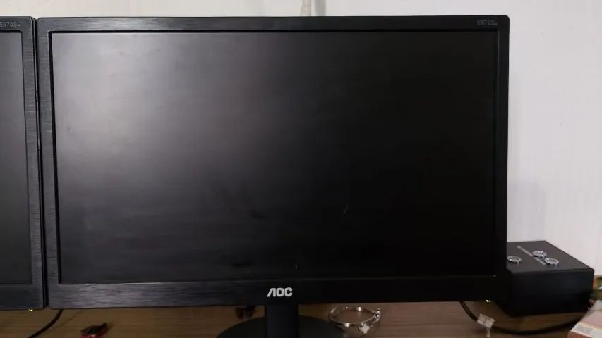 Monitor AOC E970SW - Foto 2