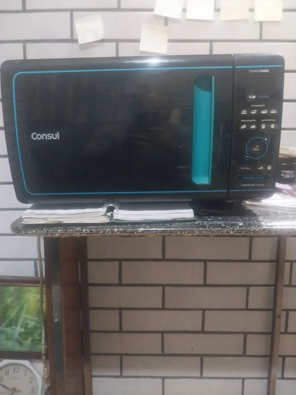 Vendo micro-ondas cônsul,  funcionando perfeitamente 