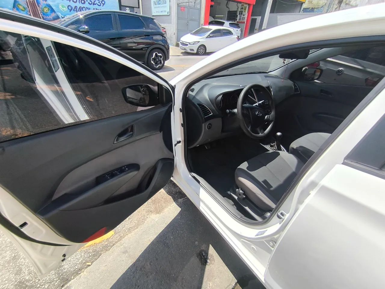 Hyundai HB20S C.Plus/C.Style1.0 Flex 12V Mec. 4P, foto 11 de 13
