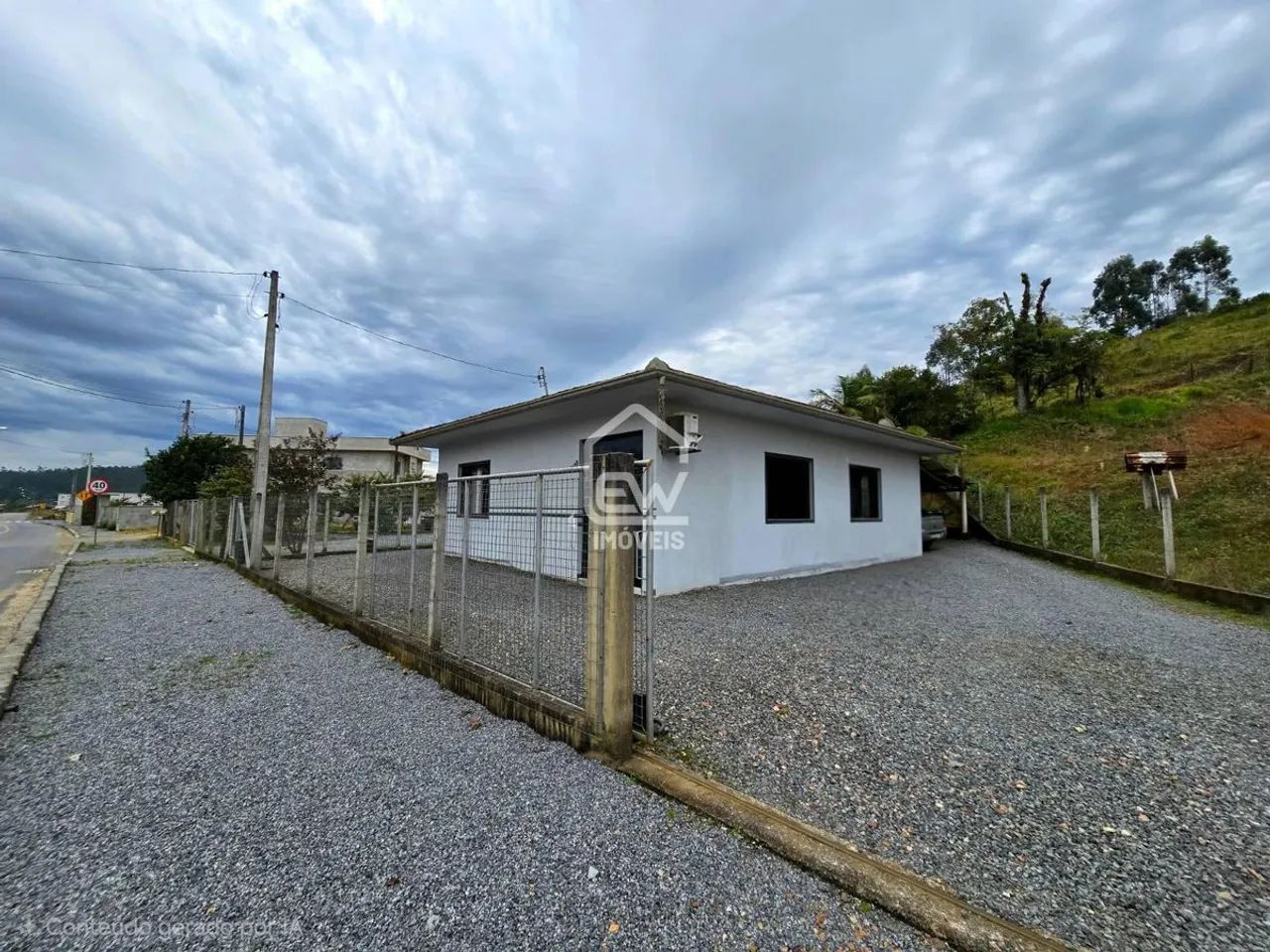 Casa com 80m² À Venda em Guaramirim/SC - Foto 2