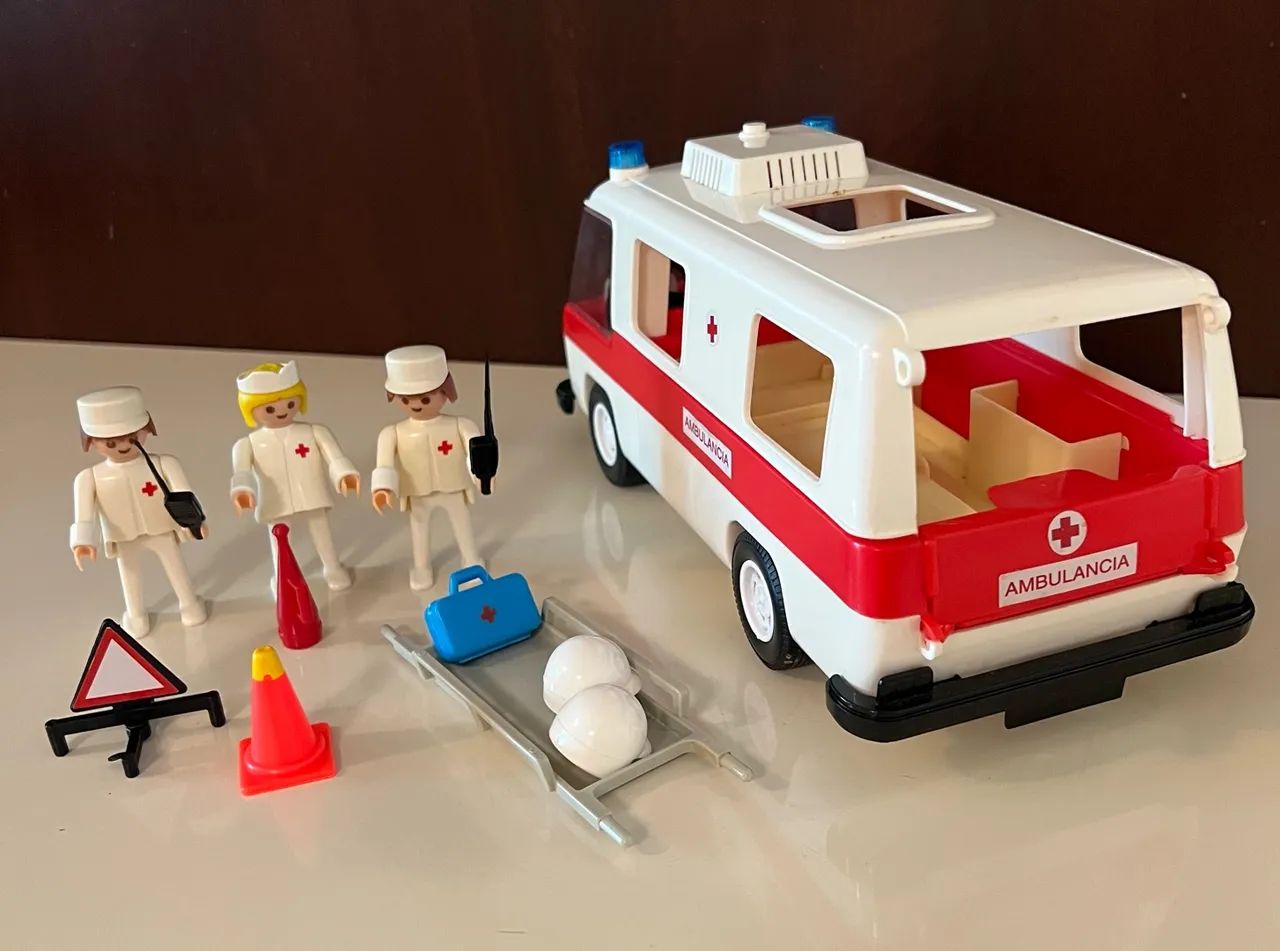 Playmobil Ambulância  - Foto 2