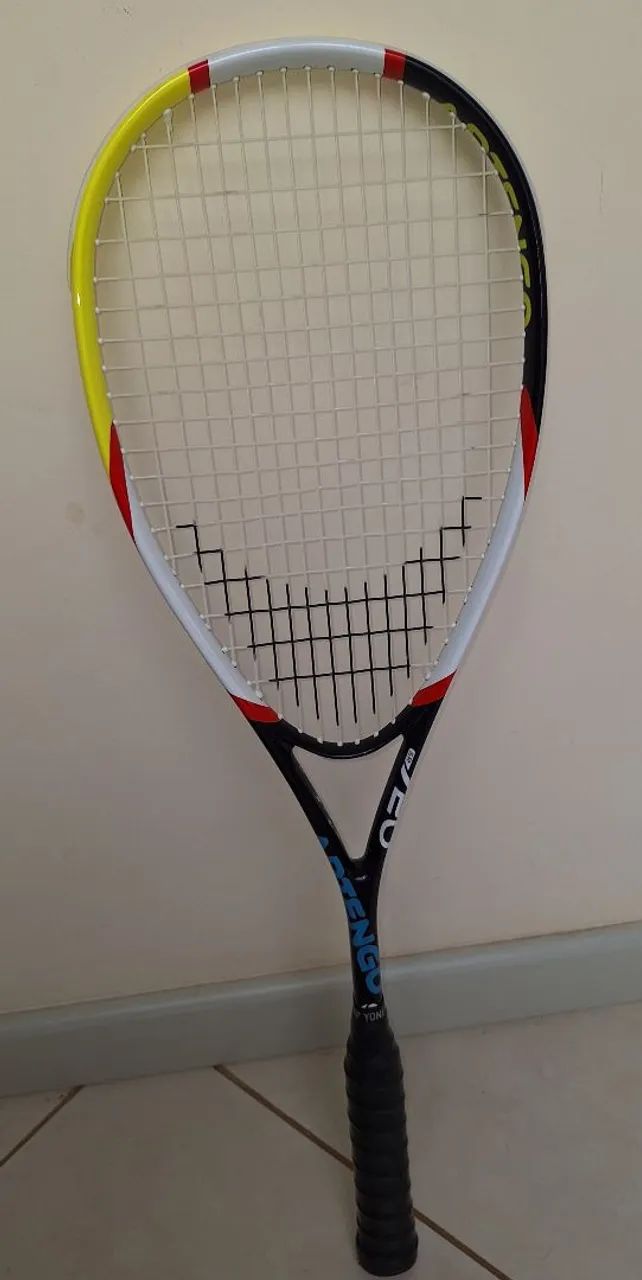 Raquete squash nova