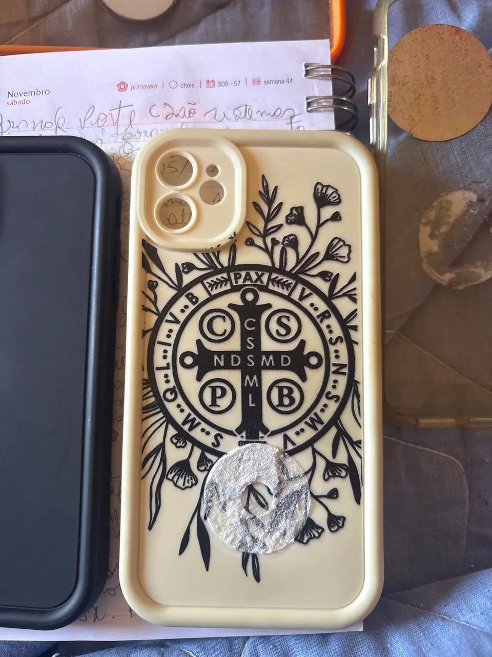 Capinhas para iPhone 11 - Foto 2