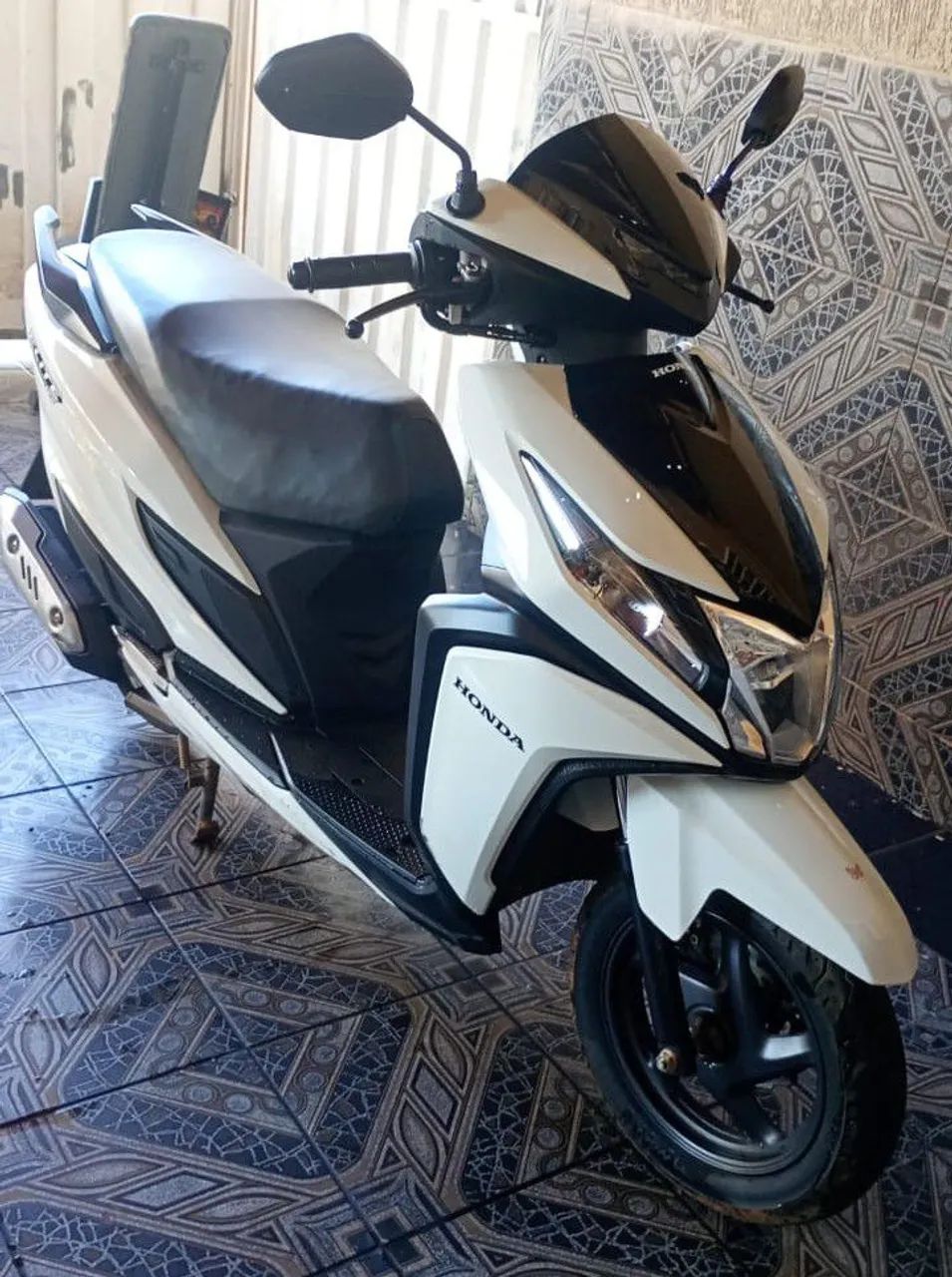 Moro Honda elite ZERADAAAA