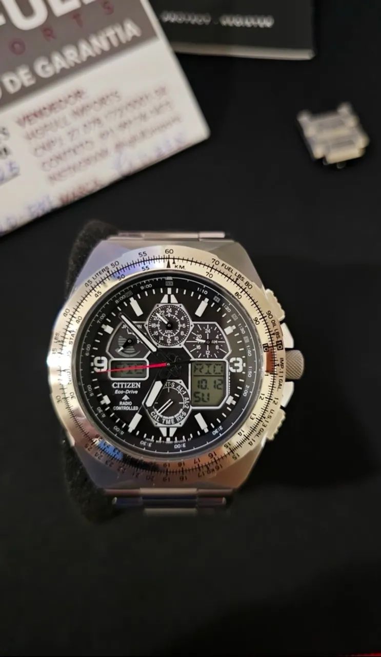 Citizen Skyhawk JY8120 - Foto 2
