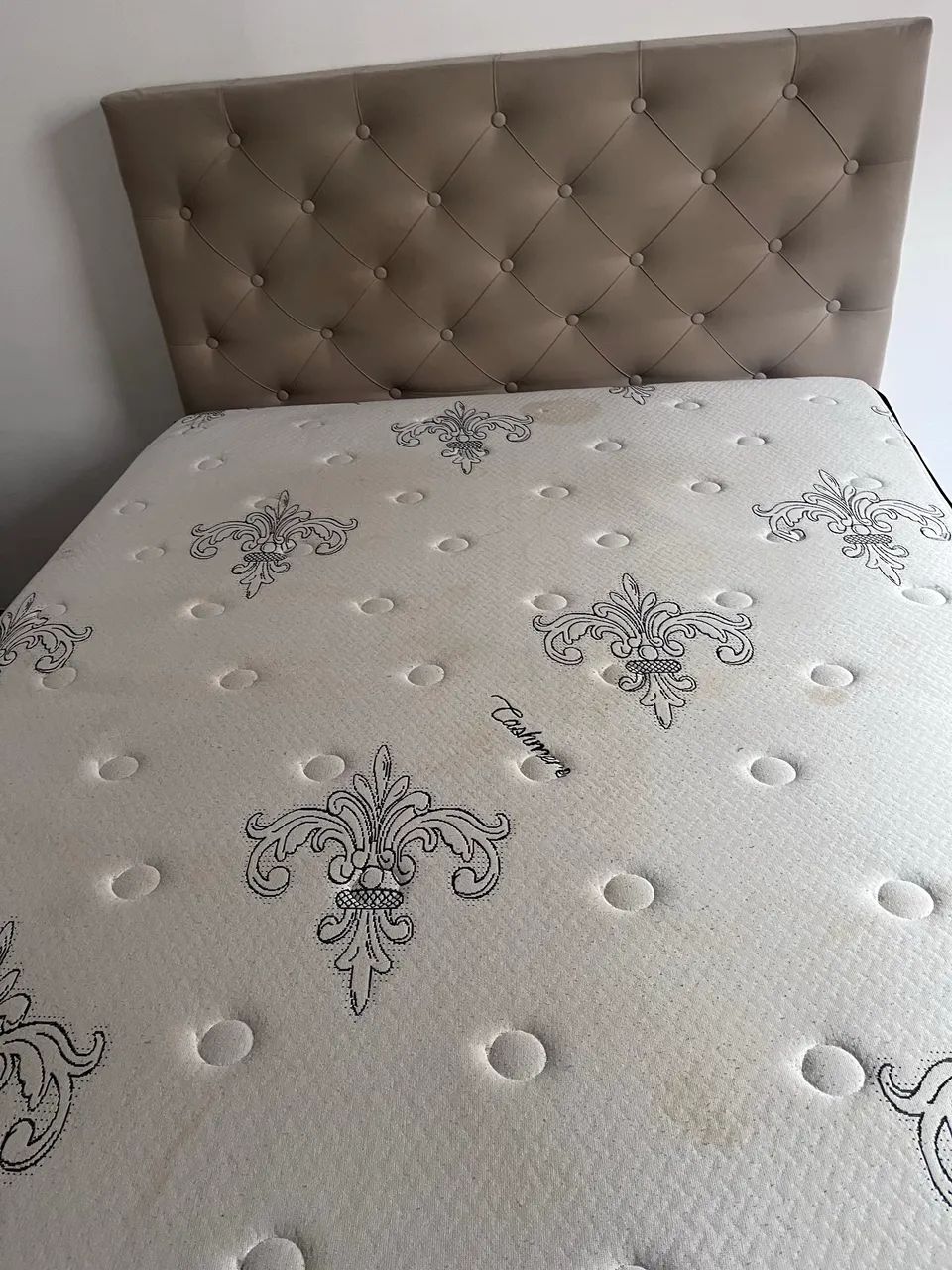 Cama box bipartida com cabeceira, colchão e base - Foto 5