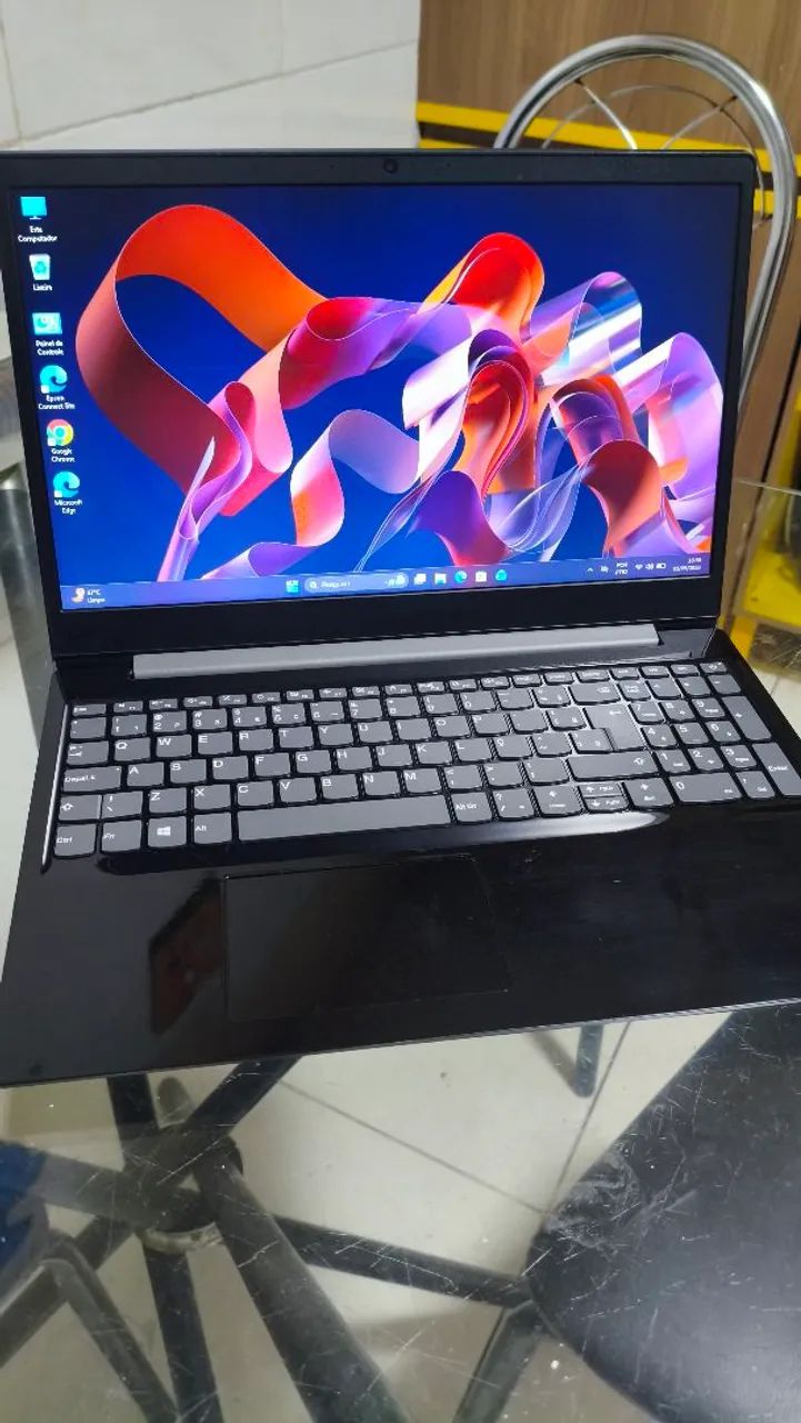 Notebook Lenovo core i3 8gb SSD 256