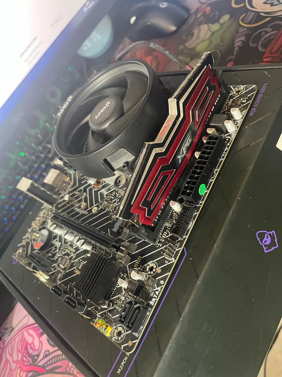 3200g + a520 + 8gb ddr4 - Foto 2