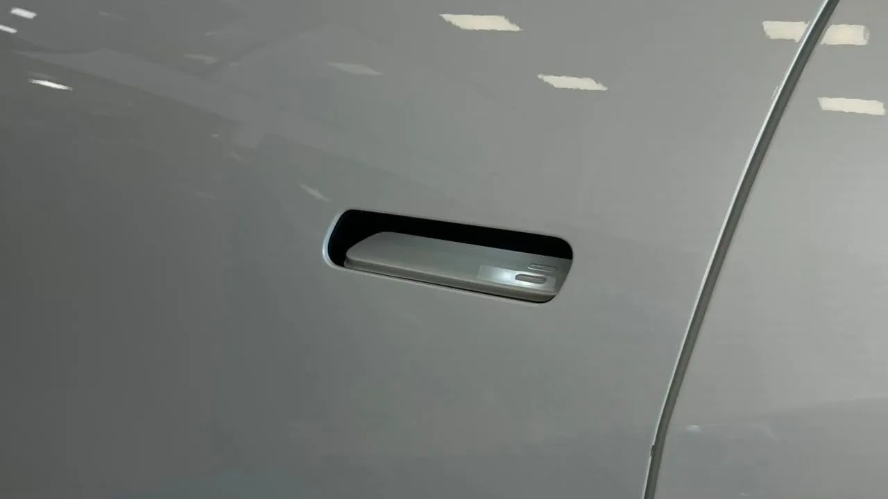 Zeekr X Flagship Flagship (elétrico), foto 7 de 20