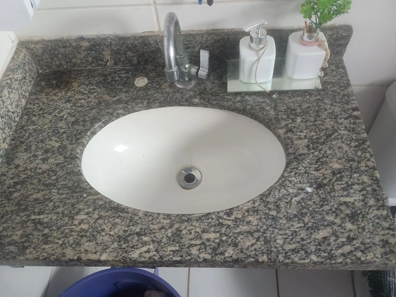 Pia de banheiro de mármore 