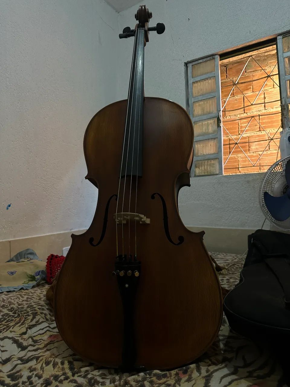 Violoncelo eagle 4/4