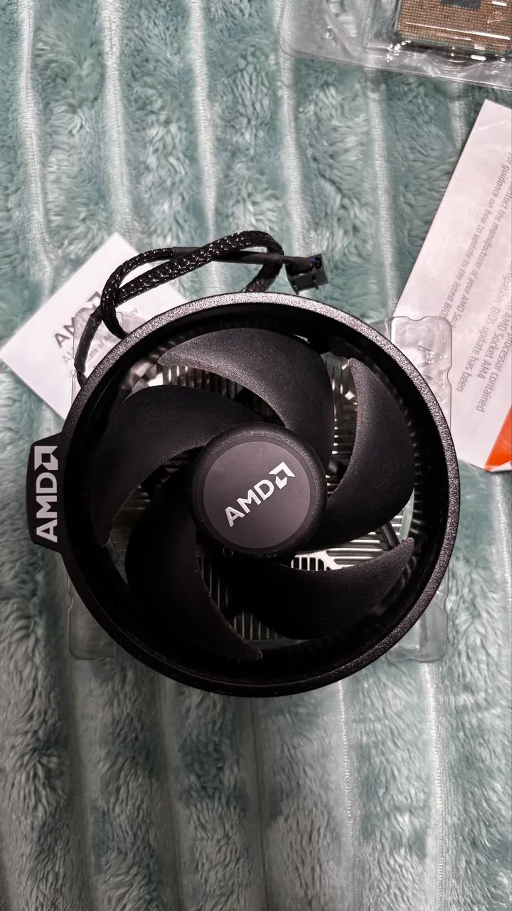 Cooler Box Original AMD (Cooler Wraith Stealth)