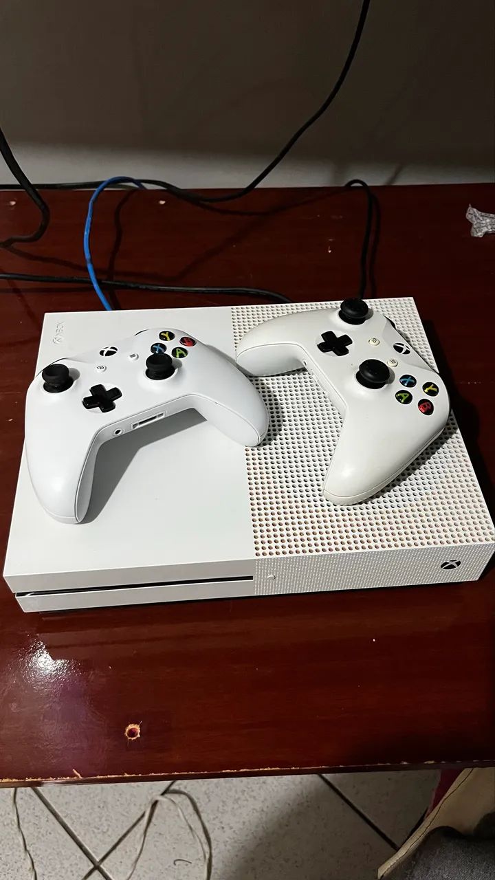 Xbox One S