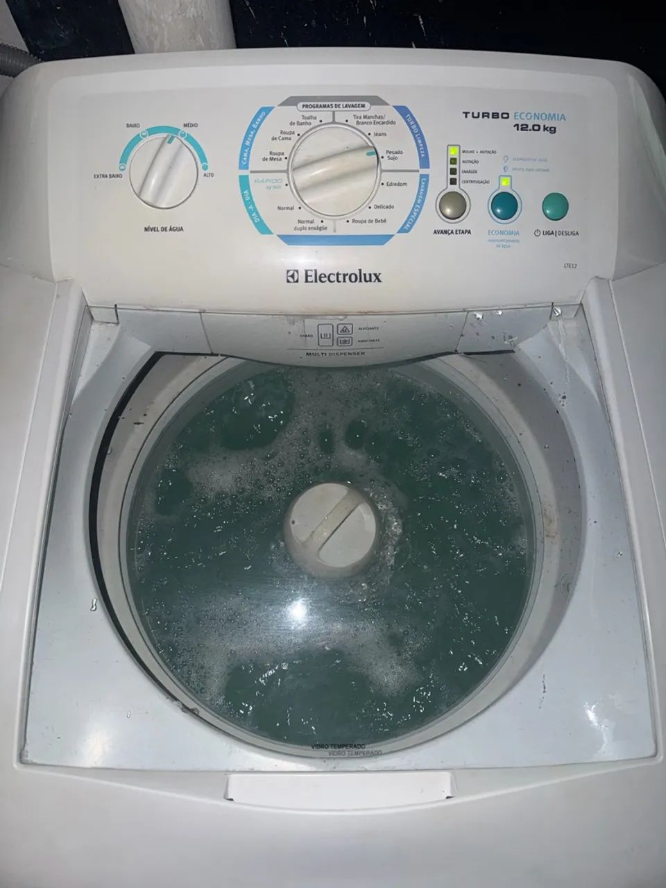 Máquina de lavar roupa 