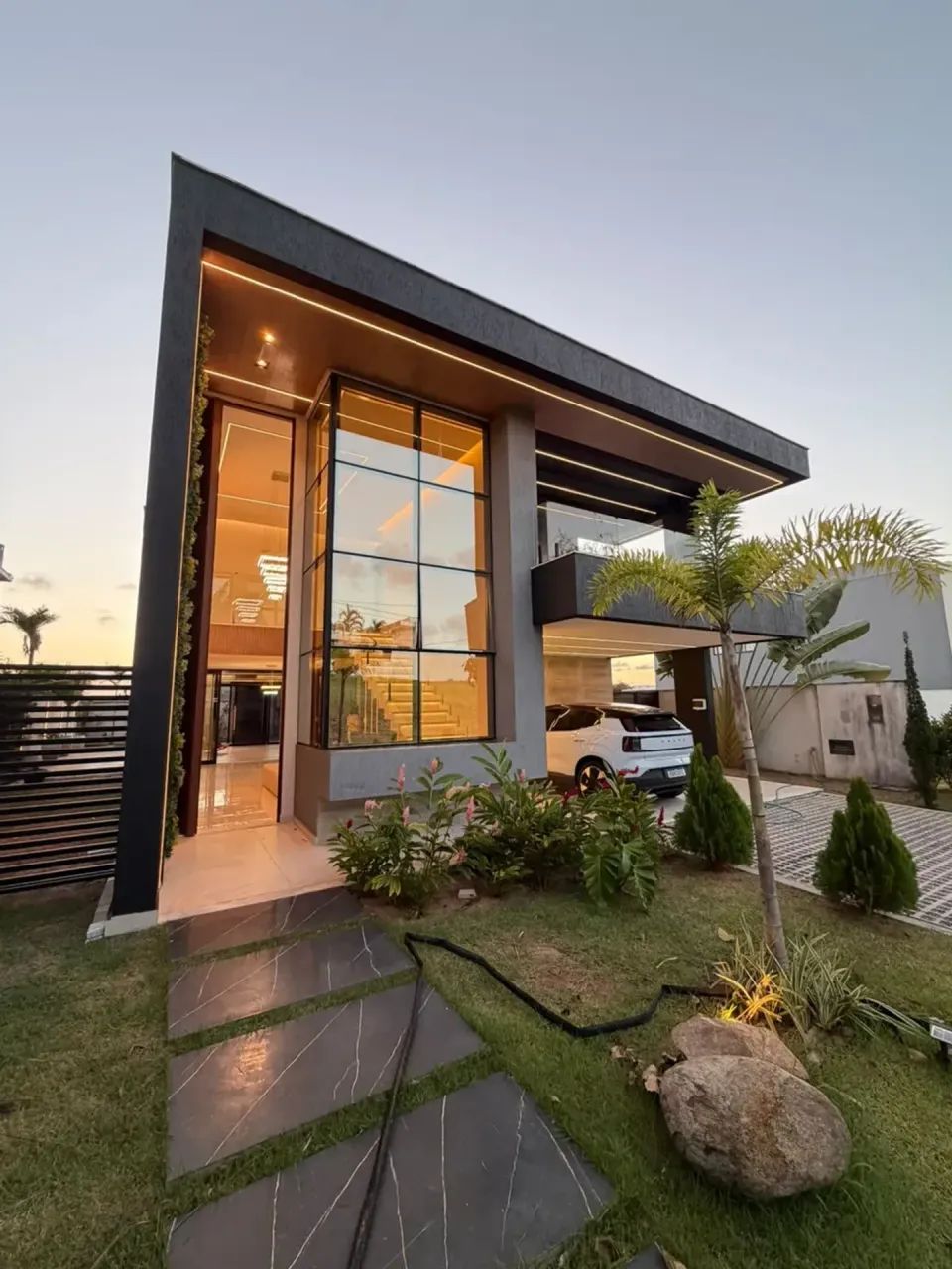 EDF DUPLEX ALTO PADRÃO EM ALPHAVILLE NATAL CATUANA