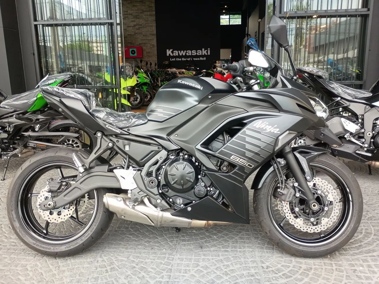 NINJA 650 **ZERO KM**