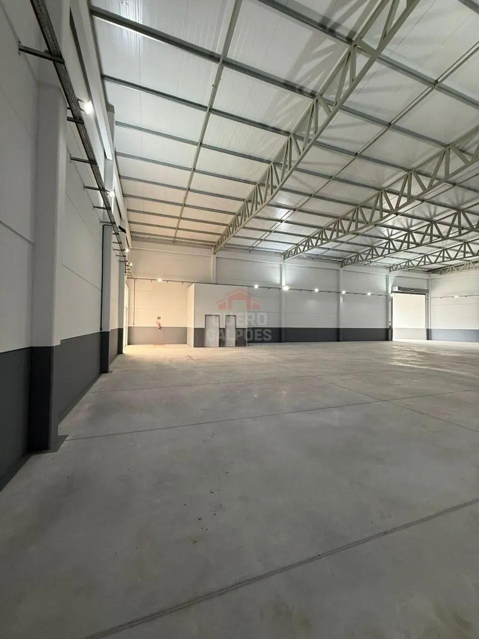 GALPÃO DE 600M² NOVO PARA ALUGAR EM BRUSQUE - Foto 4