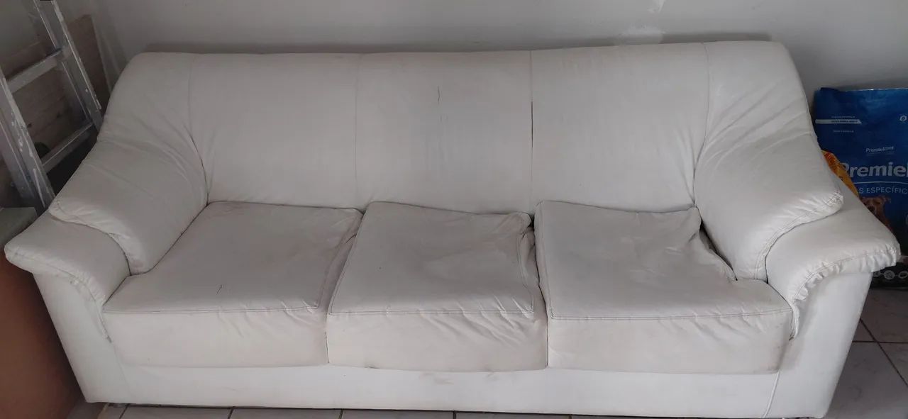 Sofá branco grande