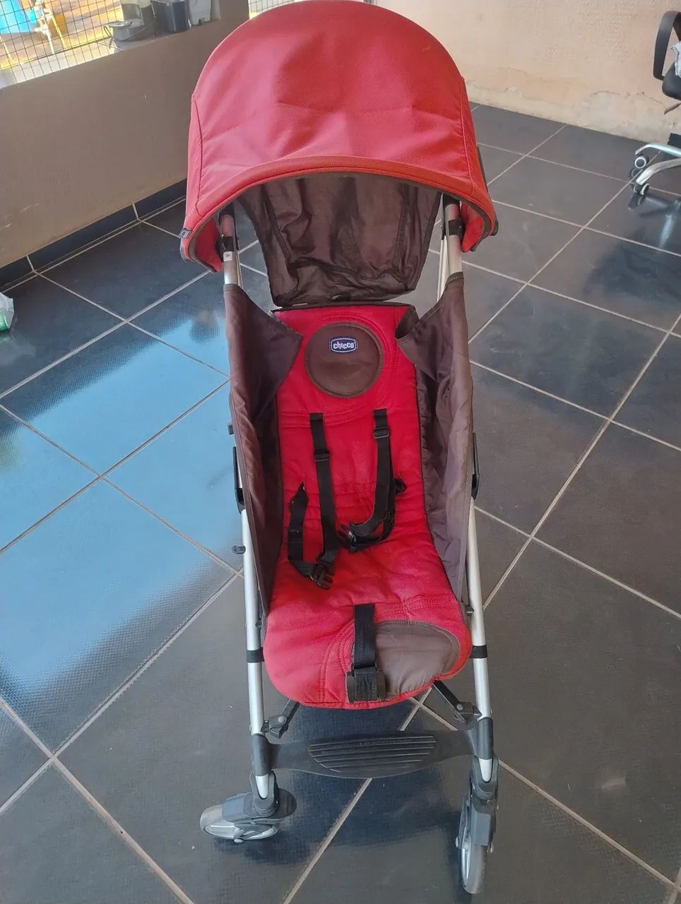 Carrinho de bebê Chicco - Foto 2