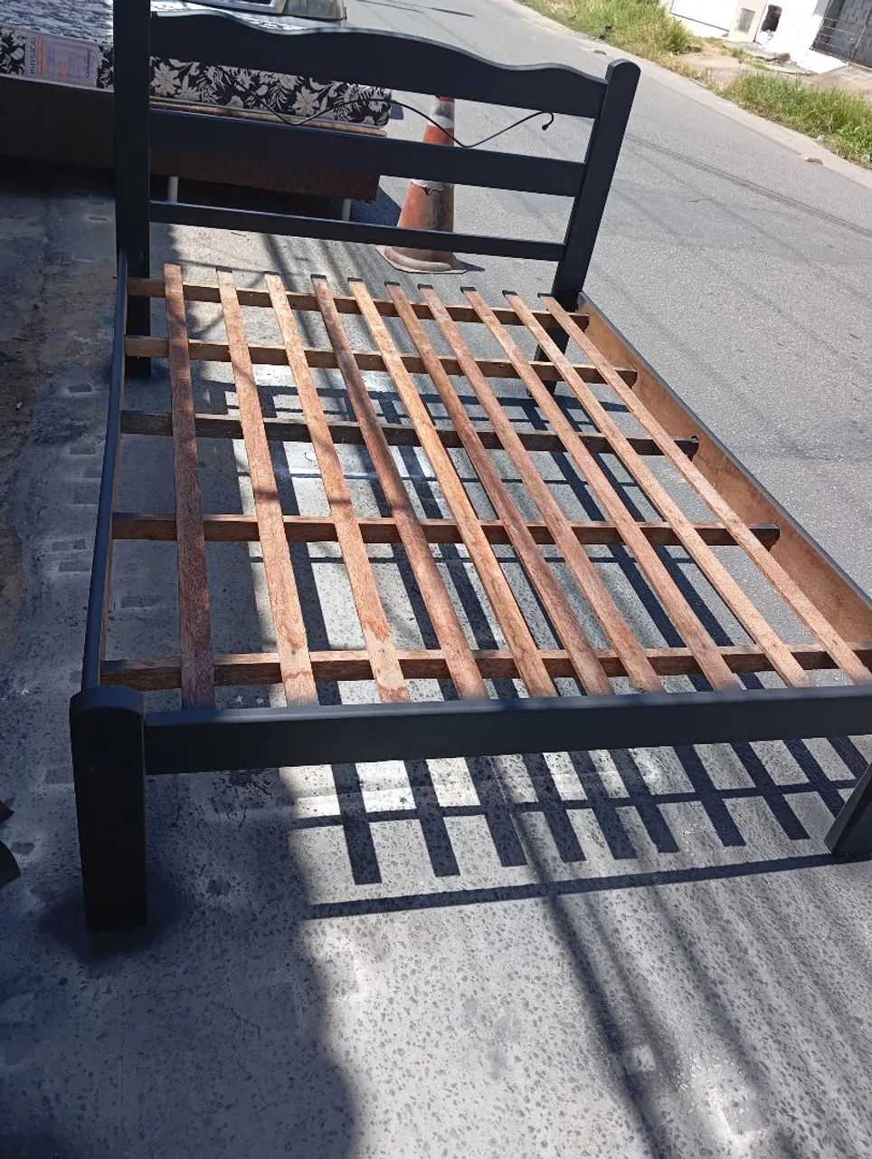 Cama de casal reformada 00 - Foto 3