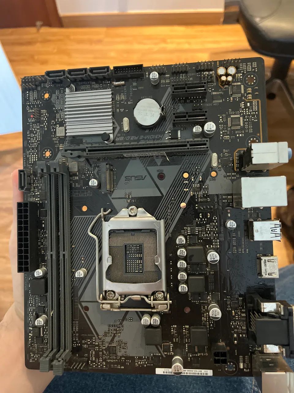 Placa mãe ASUS Prime H310M-E R2.0/BR - Foto 2