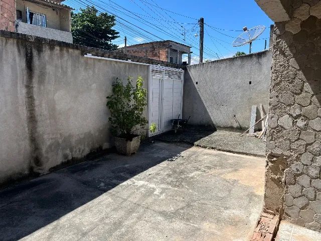 Casa em Queimados com quintal e garagem - Foto 2
