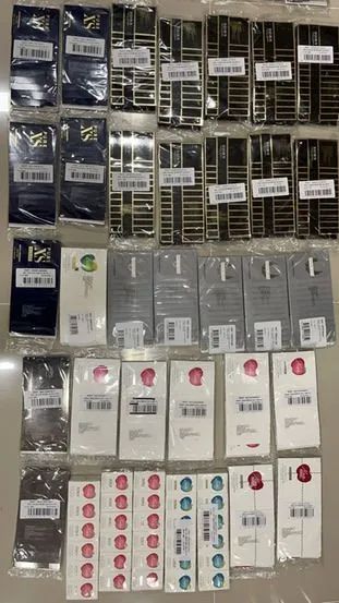 Perfumes flaconete de splay de 1.5 ml  - Foto 2