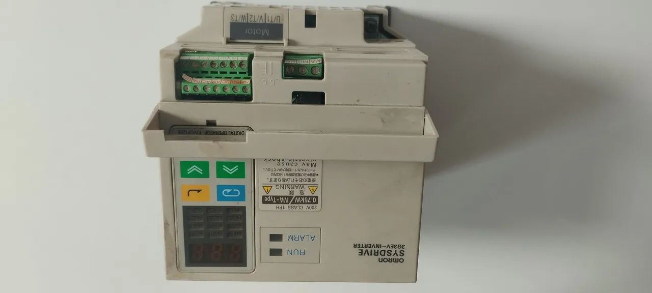 Inversor De Frequência Omron 3g3ev-ab007ma-cues1 Sysdrive