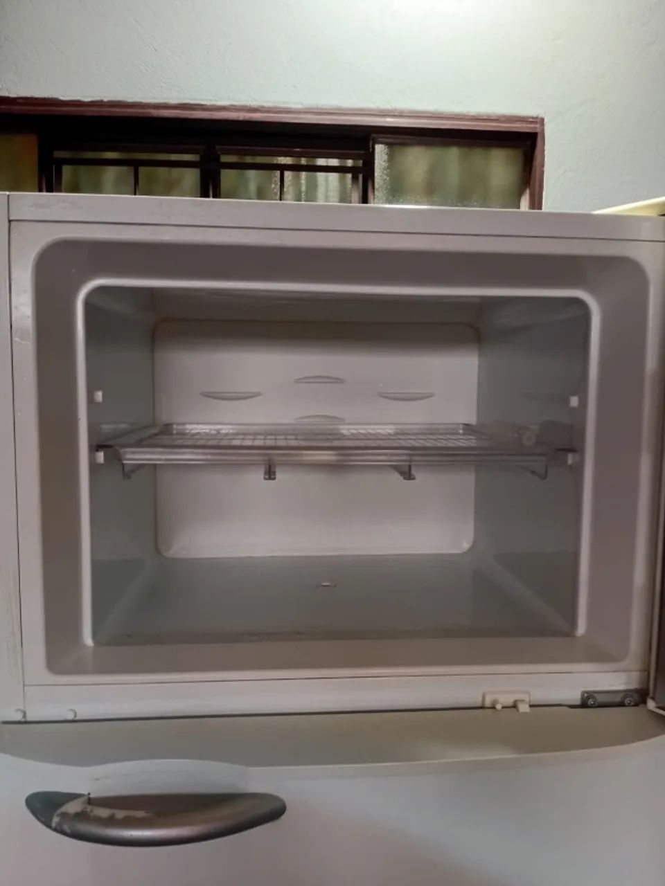 Vendo geladeira brastemp - Foto 6