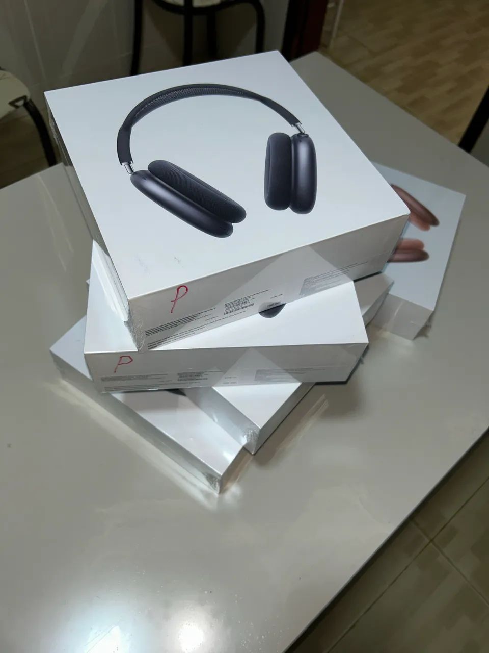 apple airpods max preto lacrado 1 ano de garantia - Foto 4