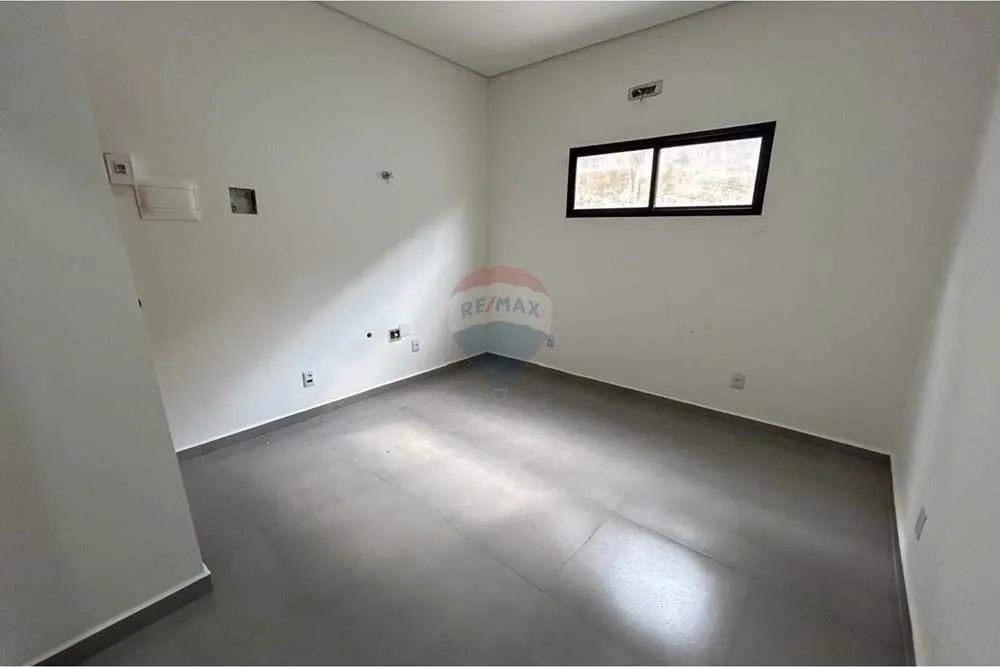 SALA COMERCIAL PARA LOCAÇÃO NO CENTRO DE BRAGANÇA PAULISTA - Foto 4