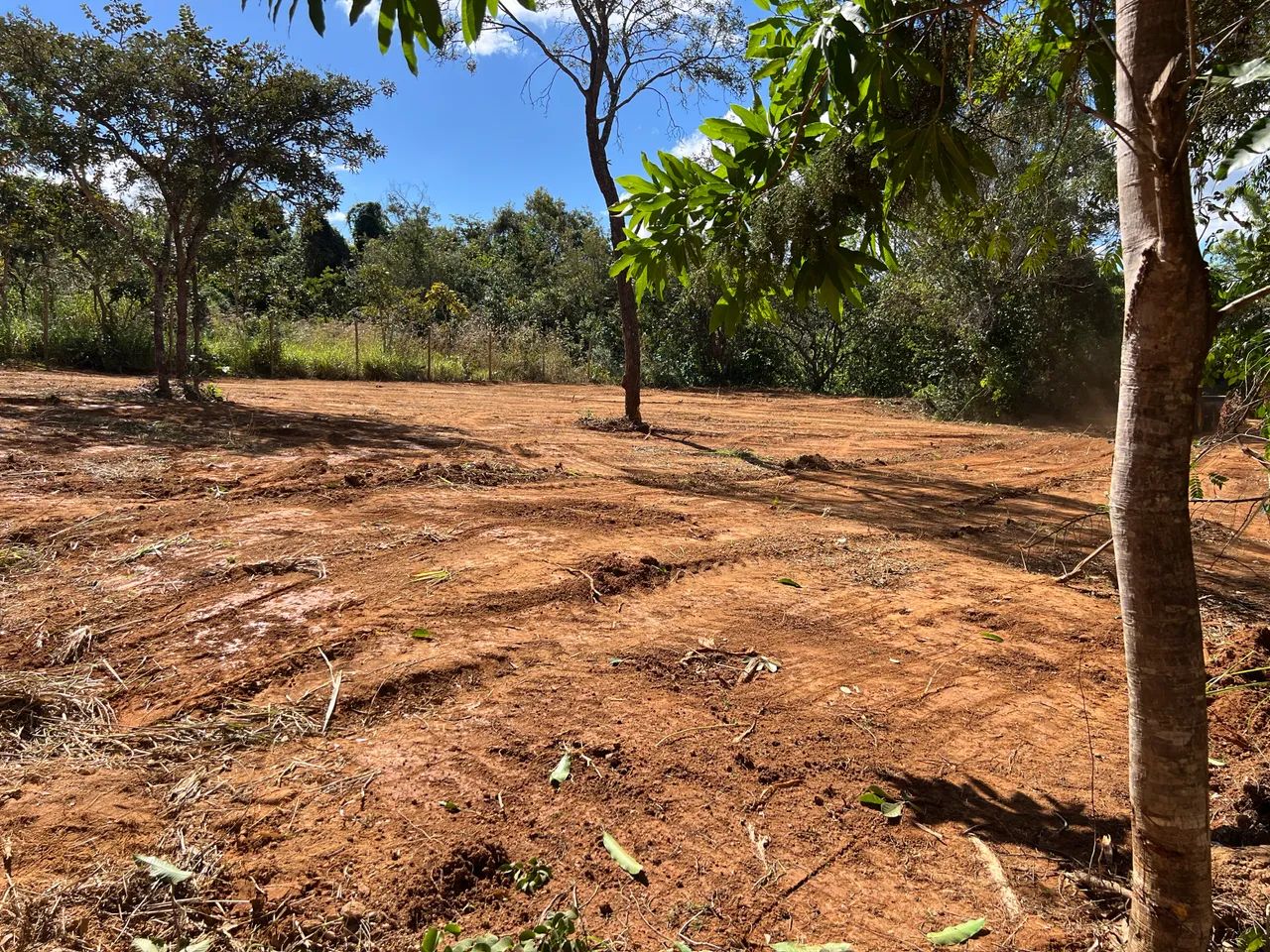Terreno de 1.100M2 ideal para seu sítio 70 km de BH