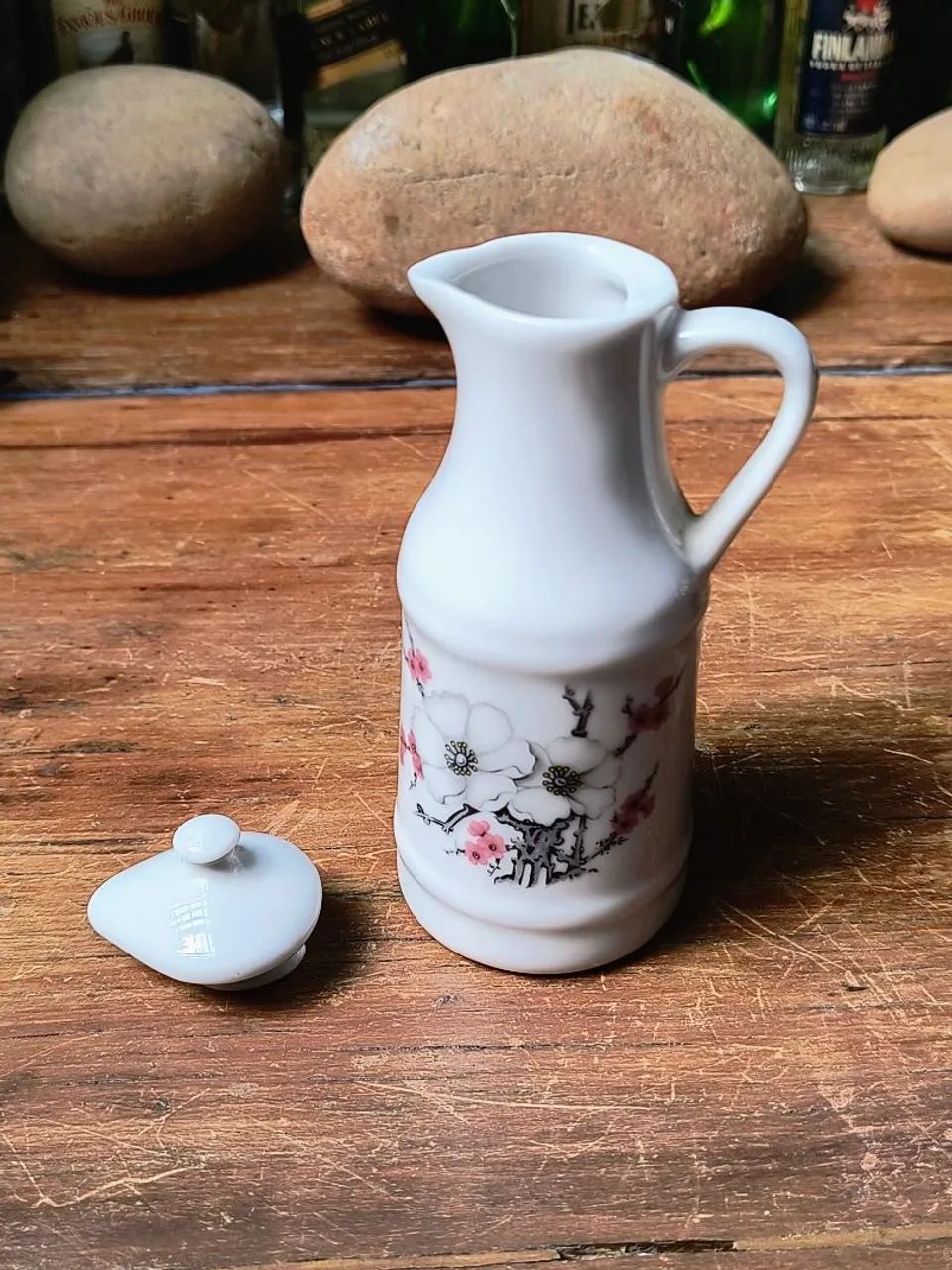 galheteiro para azeite em porcelana com floral de cerejeira antigo vintage antiquario - Foto 4