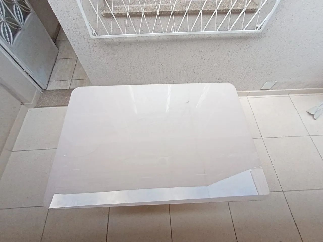 Conjunto de mesa com 4 cadeiras  - Foto 3