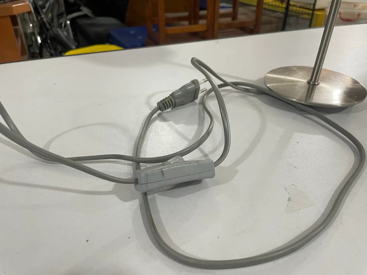 Abajur de Mesa Com Cápsula Cilíndrico - Foto 2