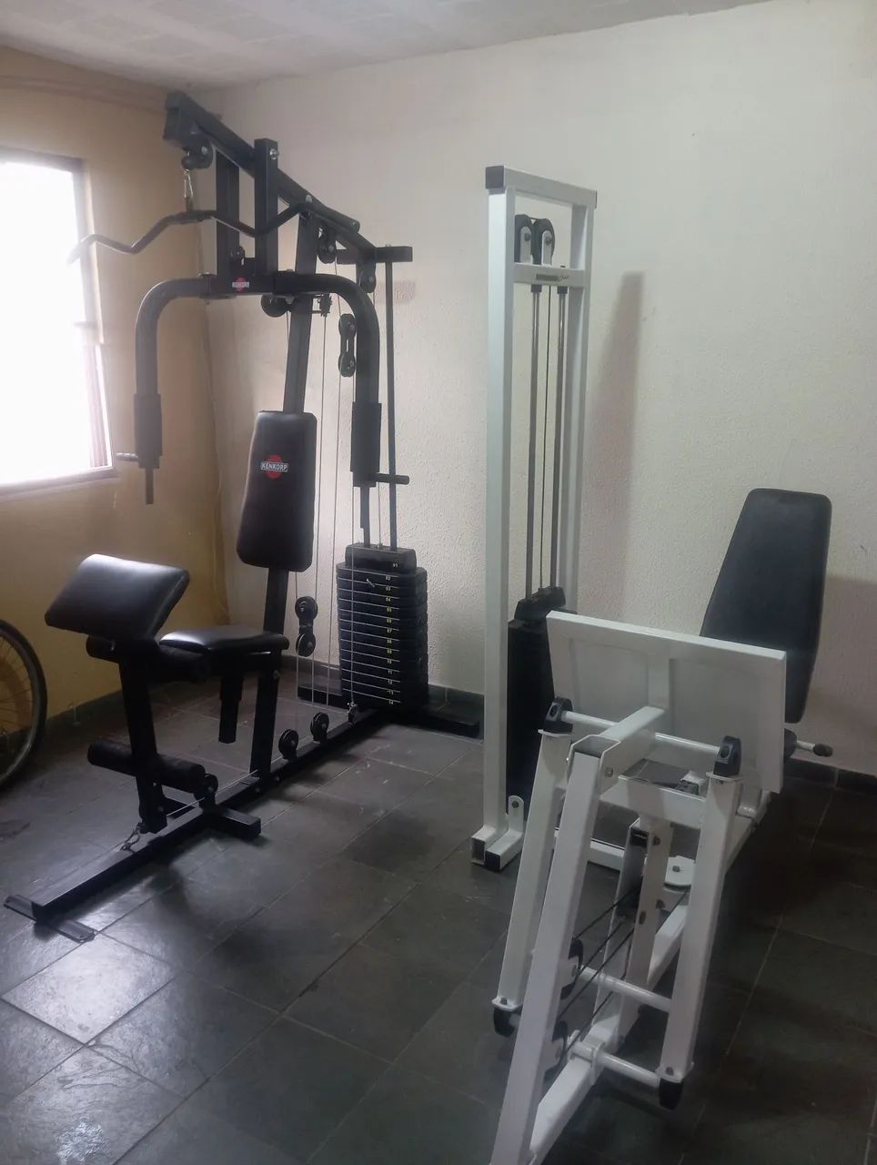 Legue pressa e estação musculação  - Foto 3