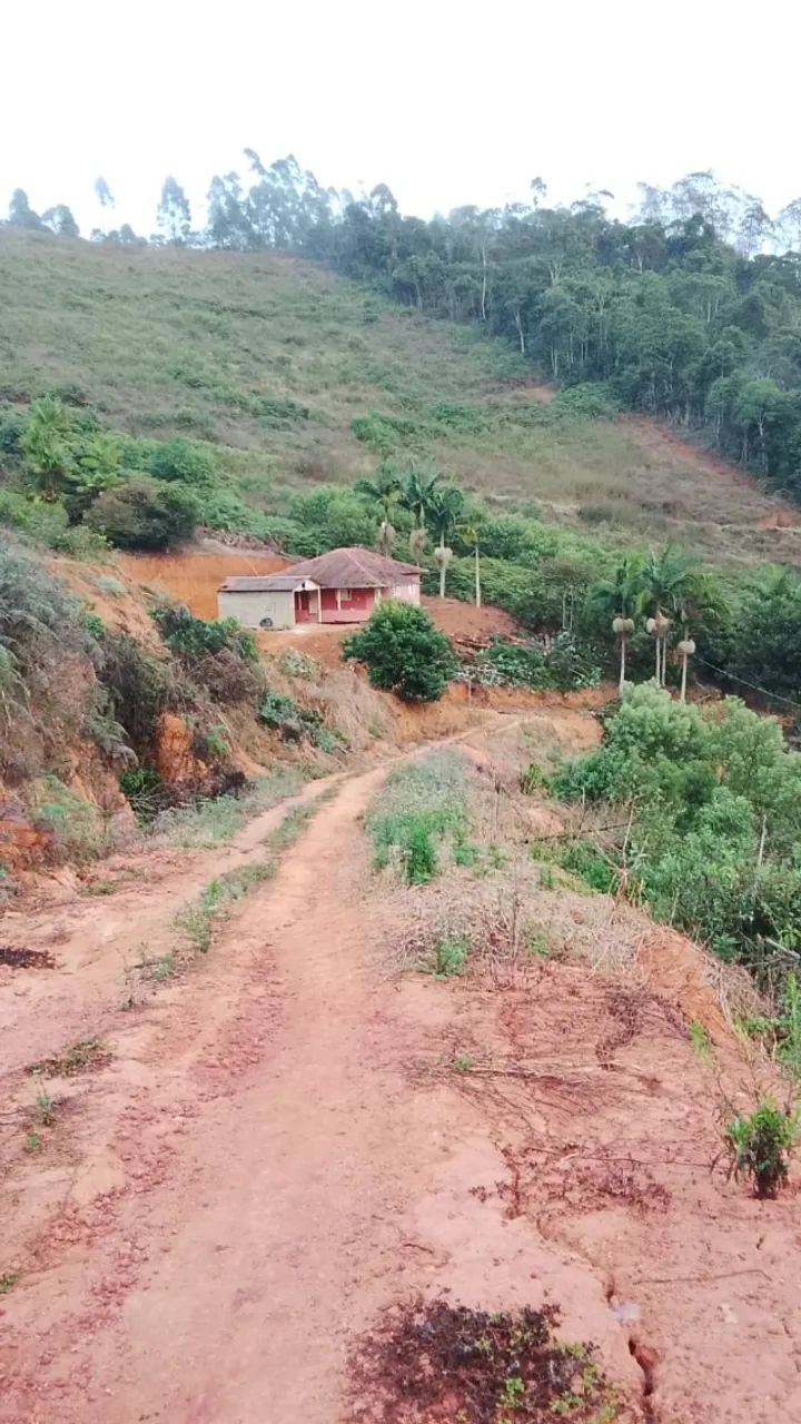 Sítio em Barracão de Rio Possmoser! 