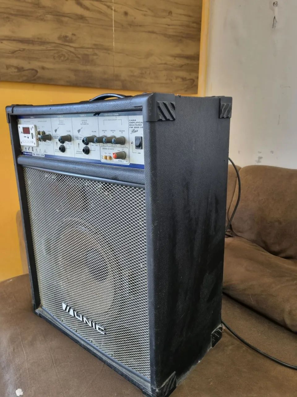 Caixa Amplificada Unic PM 3500 USB/Bluetooth  - Foto 4